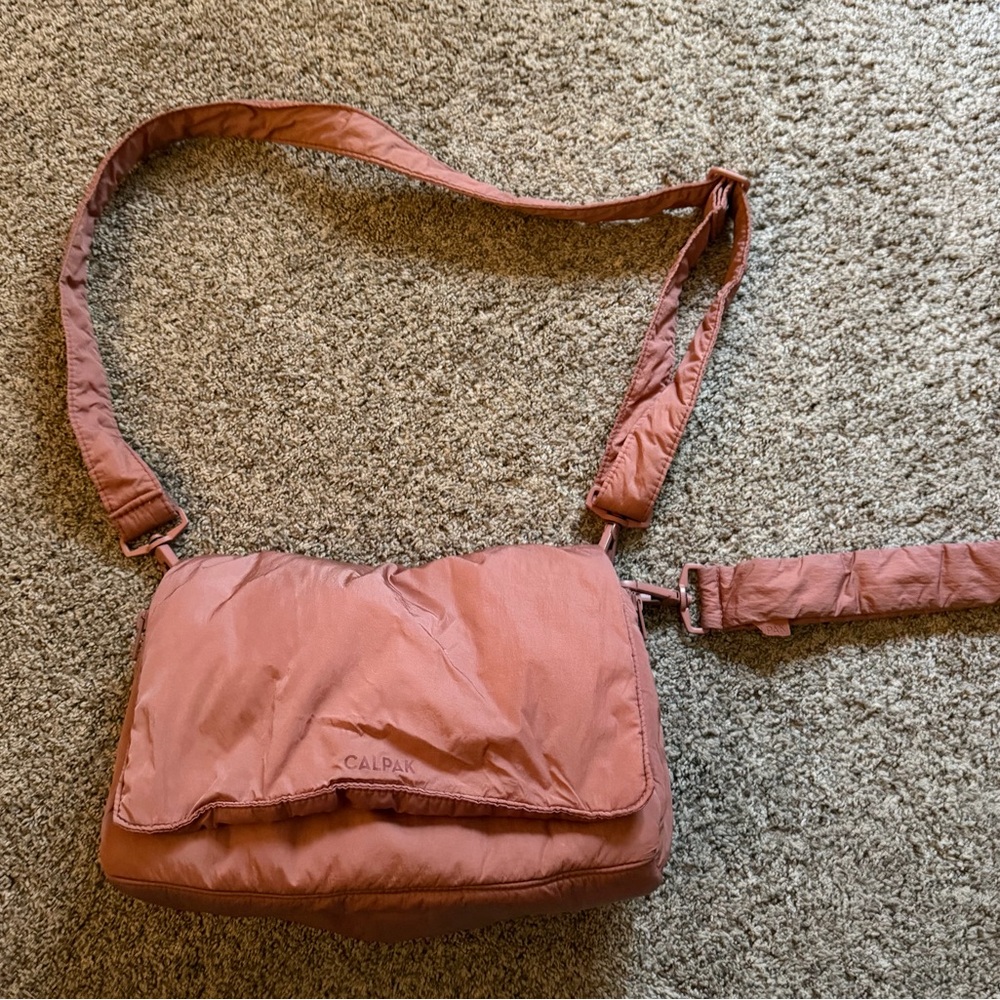Calpak Dusty Rose Quilted Baby Bag - Picture 9 of 10